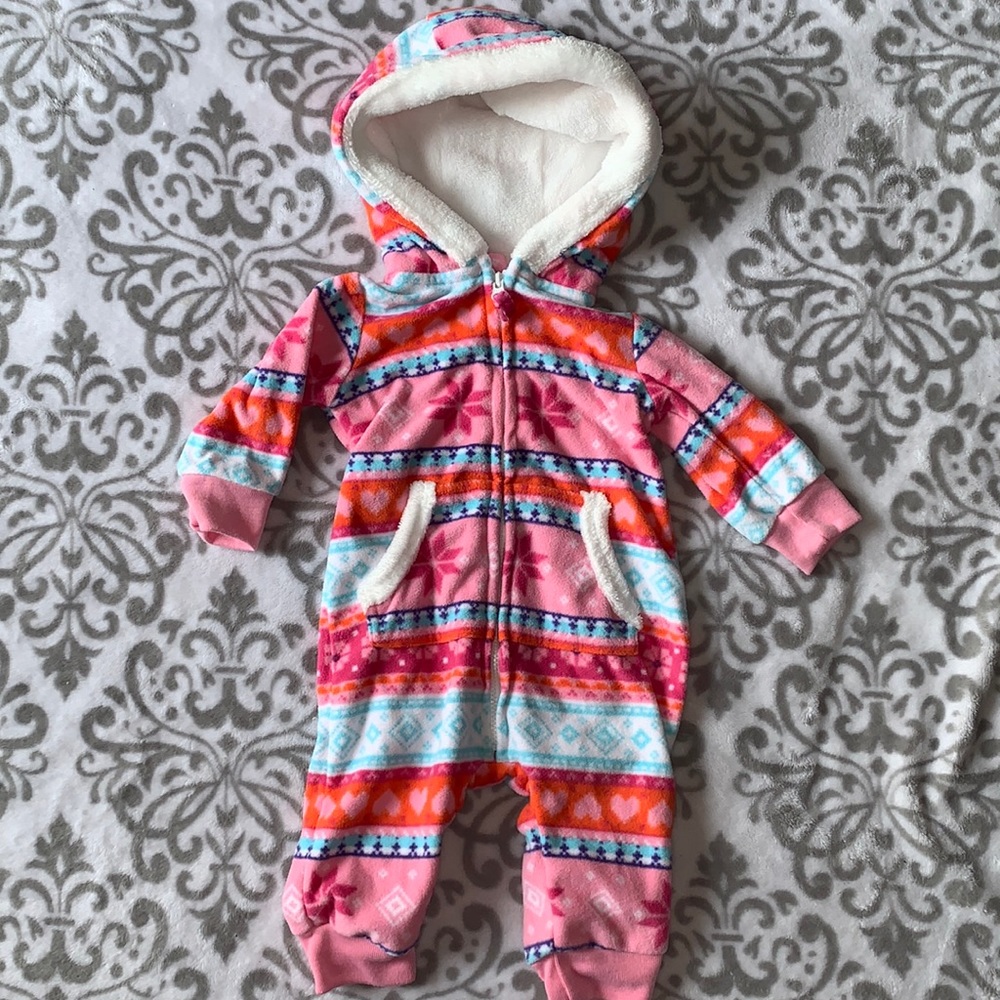 Carter’s Fleece Hooded Pink Snowflake long Sleeve Romper Bodysuit 3 months